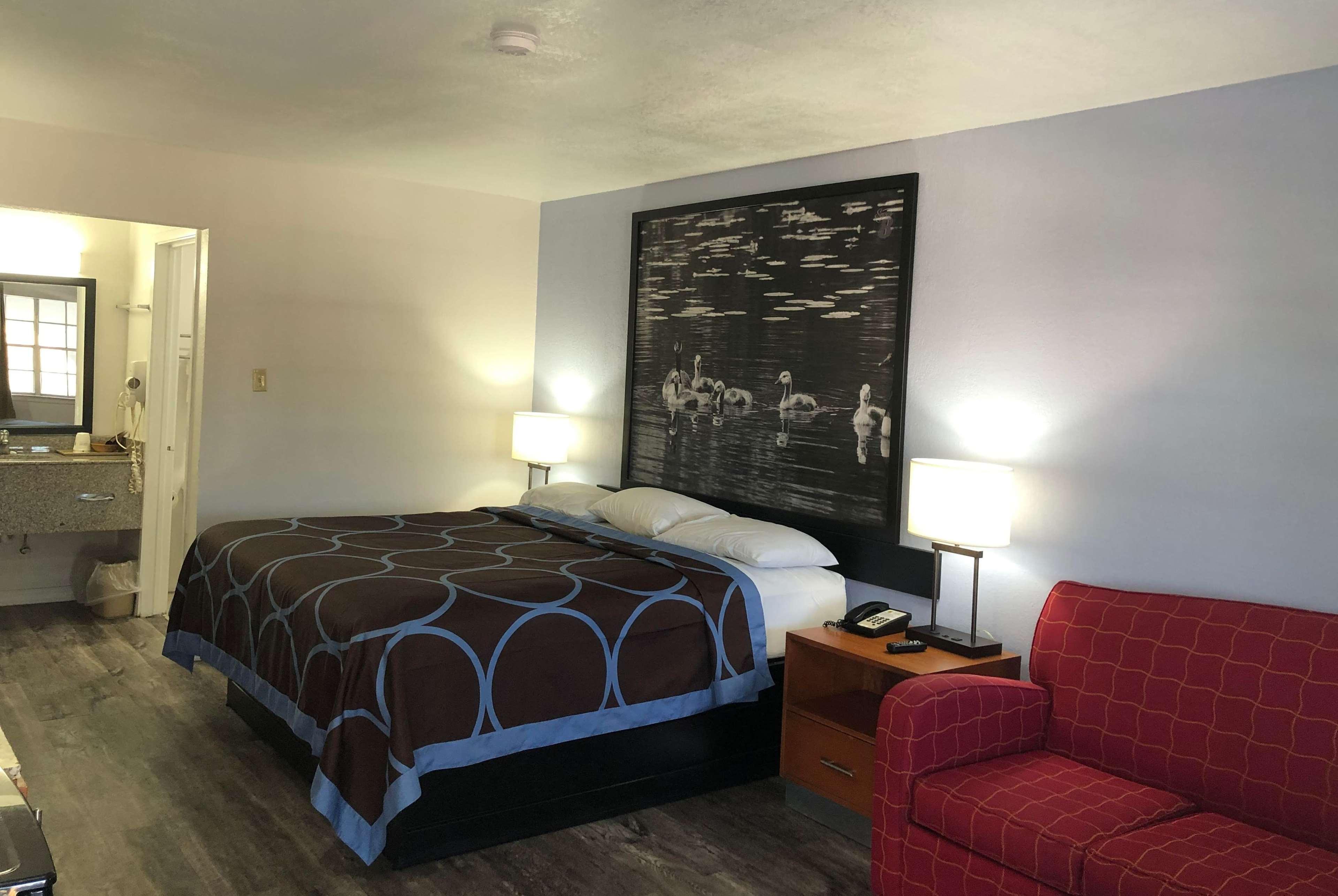 Super 8 By Wyndham - Canton, Texas Exterior photo