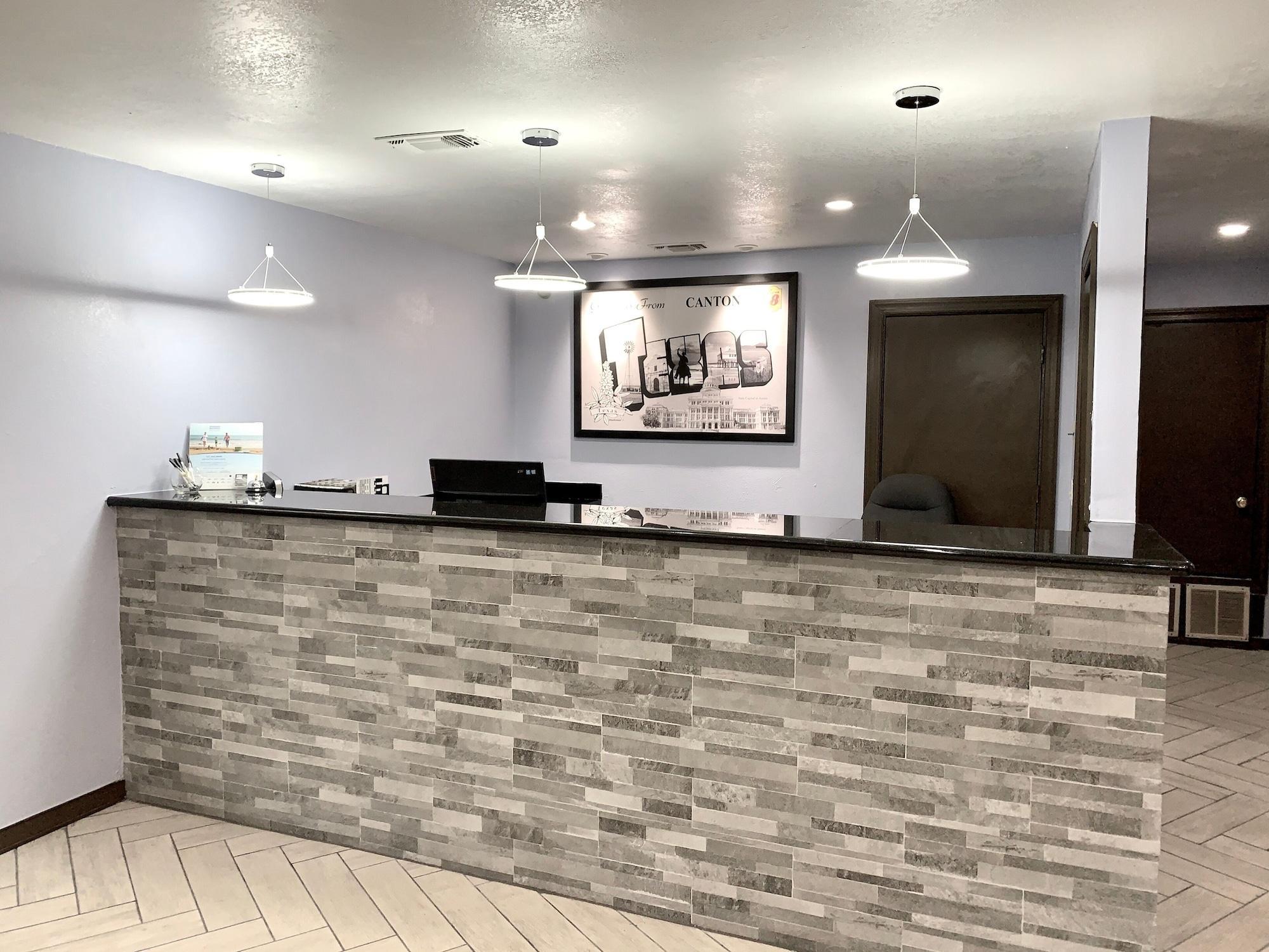 Super 8 By Wyndham - Canton, Texas Exterior photo